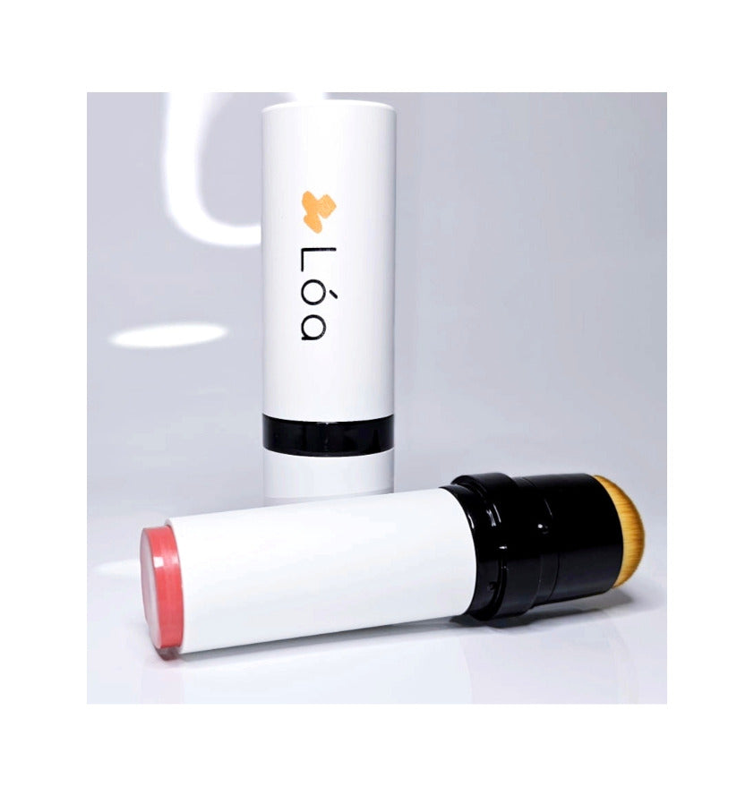 Double-Ended Blush Stick And Brush Fuchsia Fantasy image 4