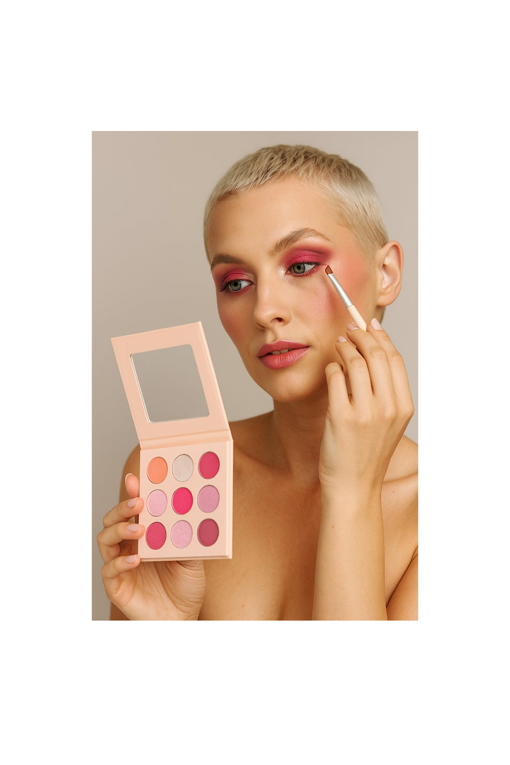 9 Eyeshadow Palette Berry Whip image 4